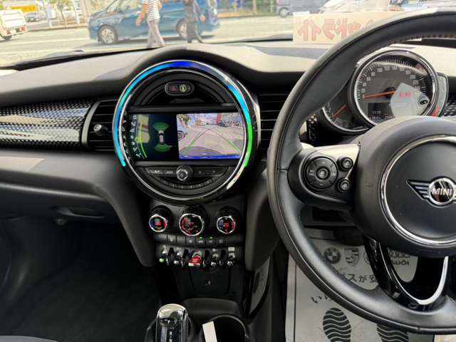 ミニ ミニ クーパーＳ ５ドア ＤＣＴ R1年 (東海) 99