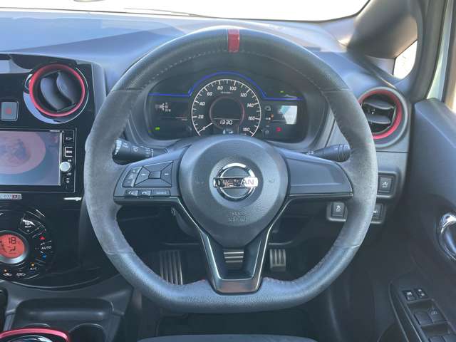 日産 ノート １．２ Ｅ－ＰＯＷＥＲ ＮＩＳＭＯ H29年 (東北) 99