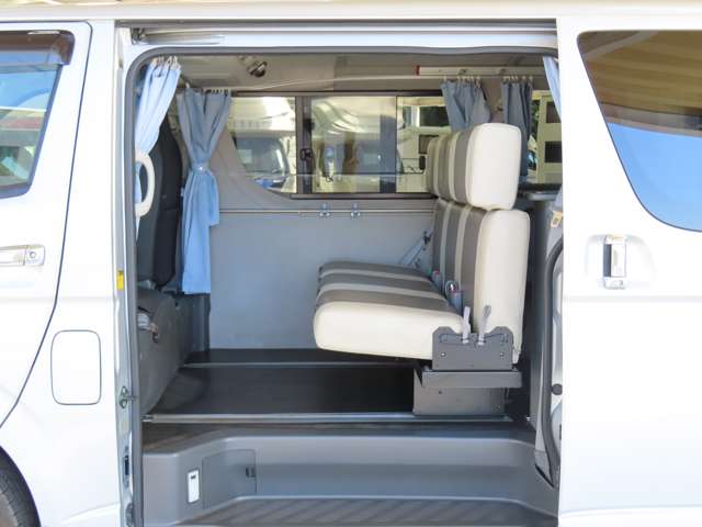 トヨタ ハイエースバン バンテック新潟 H22年 (関東) 99