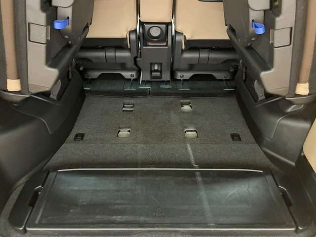 日産 セレナ ２．０ ハイウェイスター Ｖセレクション H30年 (関東) 99