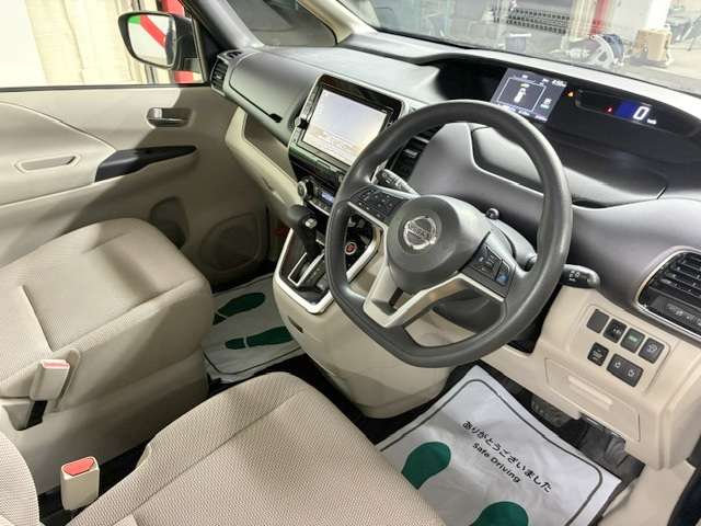 日産 セレナ ２．０ Ｘ H28年 (関東) 99