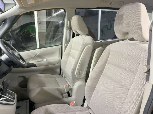 日産 セレナ ２．０ Ｘ H28年 (関東) 99