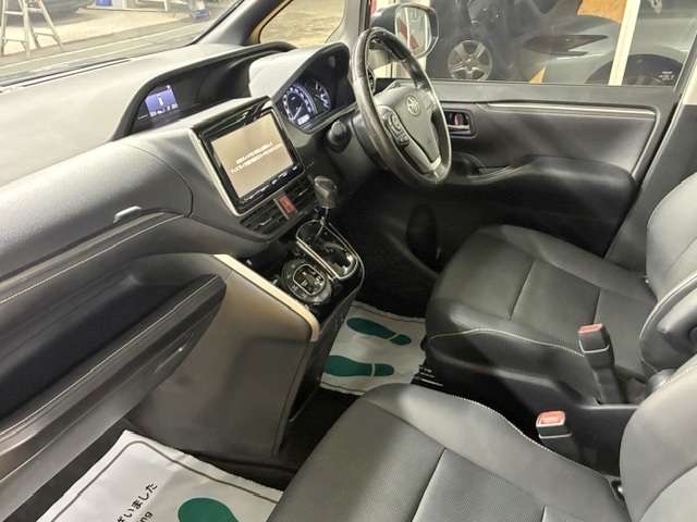 トヨタ エスクァイア ２．０ ＧＩ H26年 (関東) 99