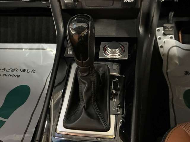 スバル エクシーガ　クロスオーバー７ ２．５ Ｉ アイサイト ４ＷＤ H28年 (関東) 99