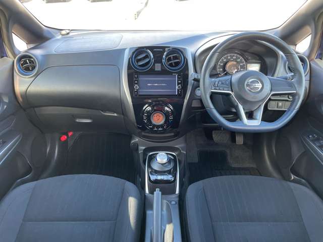 日産 ノート １．２ Ｅ－ＰＯＷＥＲ ＡＵＴＥＣＨ H30年 (近畿) 99