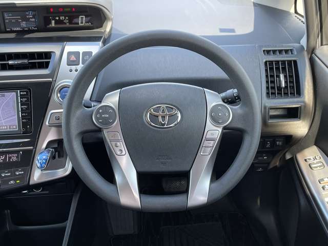 トヨタ プリウスΑ １．８ Ｓ H28年 (近畿) 99