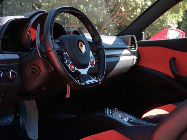 フェラーリ ４５８イタリア Ｆ１ ＤＣＴ H22年 (近畿) 99