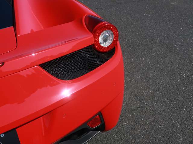 フェラーリ ４５８イタリア Ｆ１ ＤＣＴ H22年 (近畿) 99