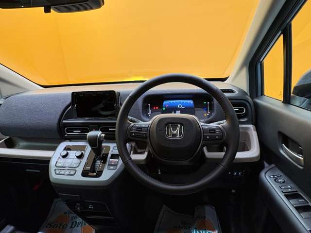 ホンダ フリード １．５ エアー ＥＸ R8年 (近畿) 99