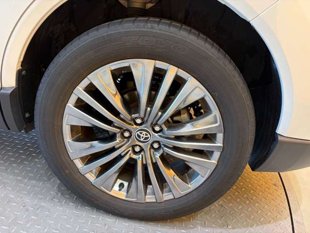 トヨタ ハリアー ２．０ Ｚ レザーパッケージ R5年 (近畿) 99