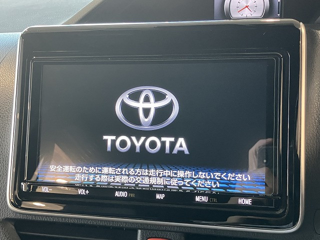 トヨタ エスクァイア　ハイブリッド １．８ ハイブリッド ＧＩ H30年 (近畿) 99