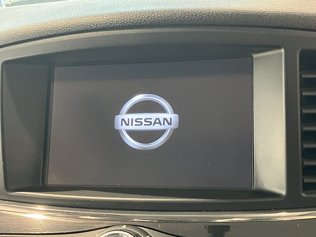 日産 エルグランド ２．５ ２５０ハイウェイスターＳ アーバンクロム H28年 (近畿) 99