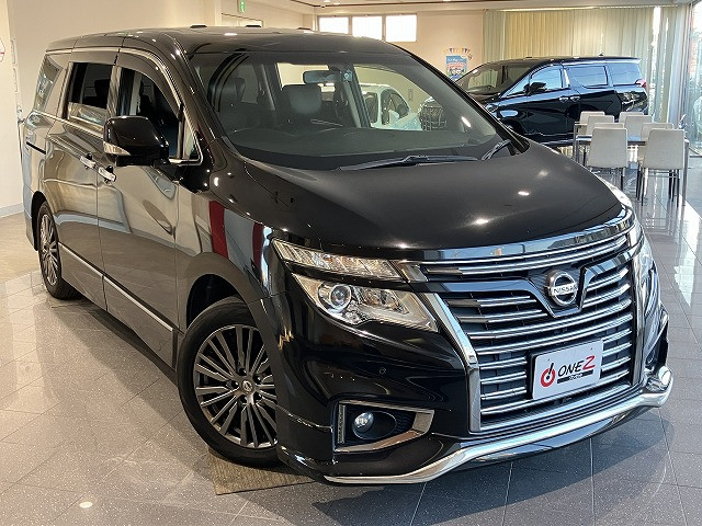 日産 エルグランド ２．５ ２５０ハイウェイスターＳ アーバンクロム H28年 (近畿) 99