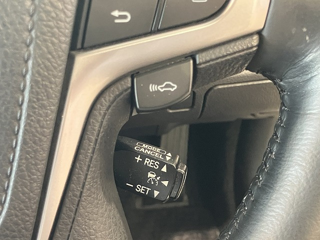 トヨタ クラウンマジェスタ　ハイブリッド ３．５ Ｆバージョン H27年 (近畿) 99