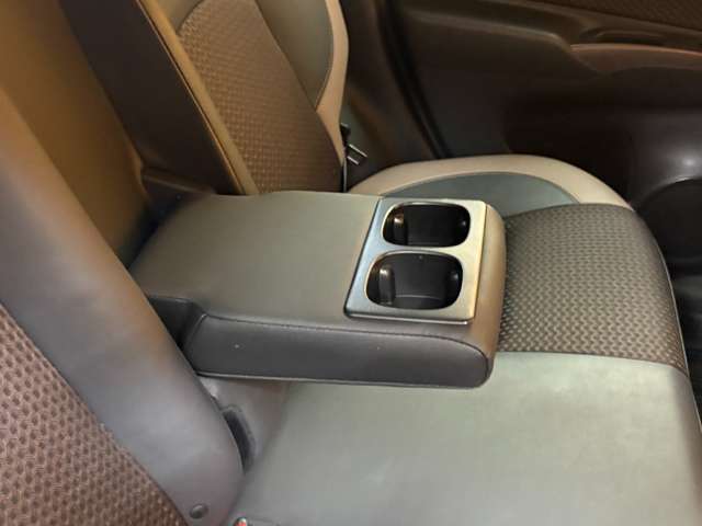 日産 ノート １．２ Ｅ－ＰＯＷＥＲ メダリスト H30年 (近畿) 99