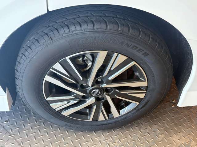 日産 セレナ １．４ Ｅ－ＰＯＷＥＲ ハイウェイスターＶ R5年 (近畿) 99