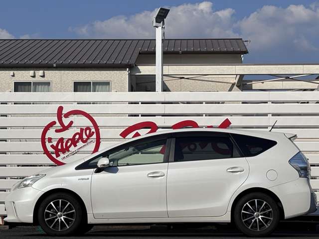 トヨタ プリウスΑ １．８ Ｓ Ｌセレクション H25年 (東海) 99