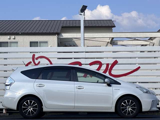 トヨタ プリウスΑ １．８ Ｓ Ｌセレクション H25年 (東海) 99