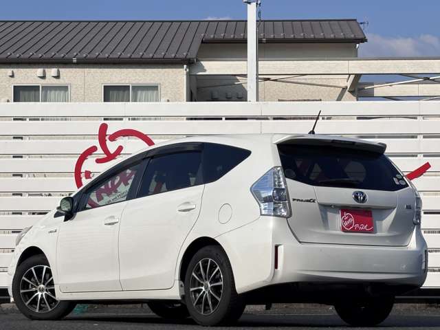 トヨタ プリウスΑ １．８ Ｓ Ｌセレクション H25年 (東海) 99