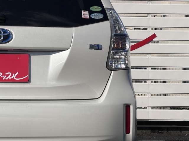トヨタ プリウスΑ １．８ Ｓ Ｌセレクション H25年 (東海) 99