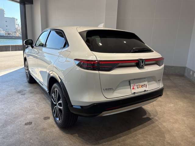 ホンダ ヴェゼル １．５ Ｅ：ＨＥＶ Ｚ R8年 (近畿) 99