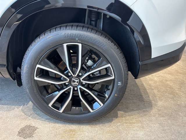 ホンダ ヴェゼル １．５ Ｅ：ＨＥＶ Ｚ R8年 (近畿) 99