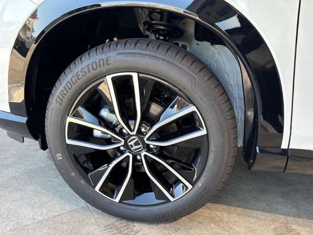 ホンダ ヴェゼル １．５ Ｅ：ＨＥＶ Ｚ R8年 (近畿) 99