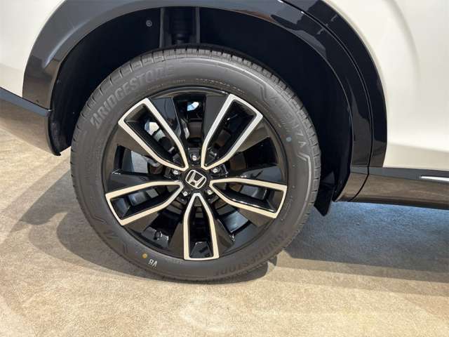 ホンダ ヴェゼル １．５ Ｅ：ＨＥＶ Ｚ R8年 (近畿) 99