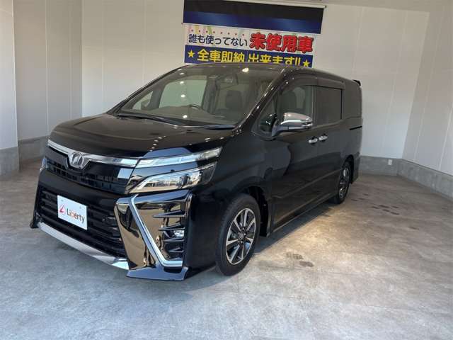 トヨタ ヴォクシー ２．０ ＺＳ 煌ＩＩ R1年 (近畿) 99