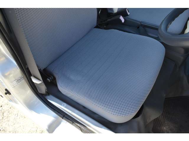 ダイハツ ハイゼットトラック ６６０ エクストラ ３方開 H17年 (近畿) 99