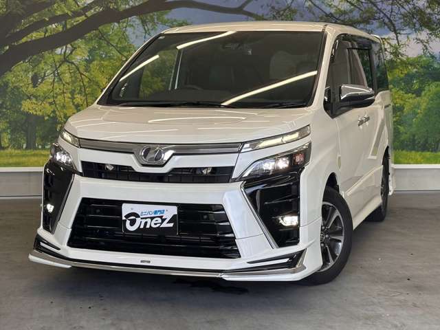 トヨタ ヴォクシー ２．０ ＺＳ 煌ＩＩＩ R3年 () 99