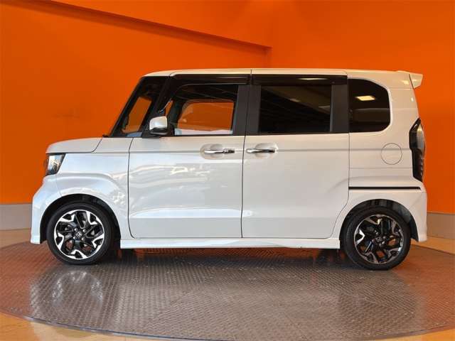 ホンダ Ｎ　ＢＯＸ カスタム ６６０ Ｇ Ｌ ターボ ホンダセンシング H30年 (近畿) 99