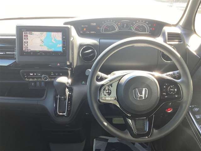 ホンダ Ｎ　ＢＯＸ カスタム ６６０ Ｌ R3年 (近畿) 99