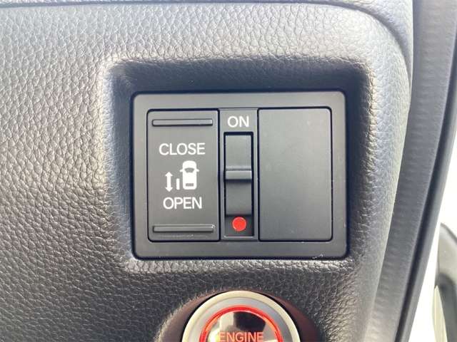 ホンダ Ｎ　ＢＯＸ カスタム ６６０ Ｌ R3年 (近畿) 99