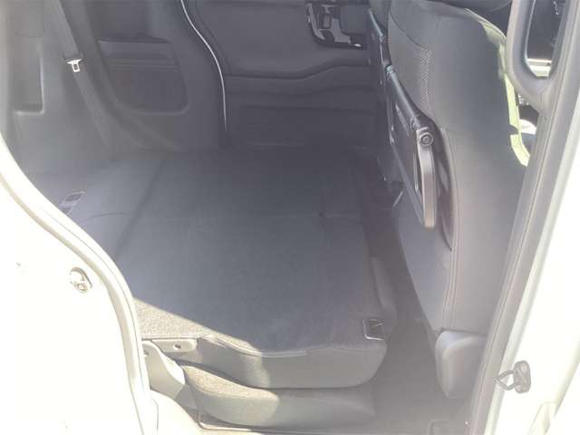 ホンダ Ｎ　ＢＯＸ カスタム ６６０ Ｌ R3年 (近畿) 99