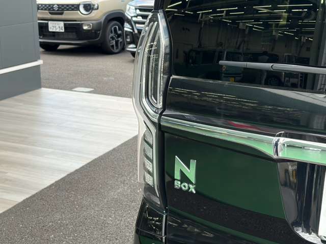 ホンダ Ｎ　ＢＯＸ カスタム ６６０ Ｌ R5年 (九州・沖縄) 99