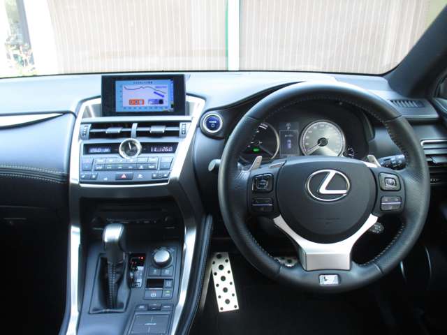 レクサス ＮＸ３００ｈ Ｆスポーツ H26年 (九州・沖縄) 99