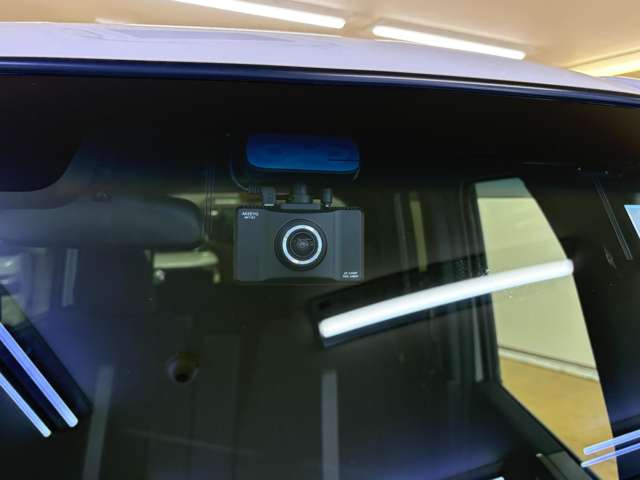 ホンダ Ｎ　ＢＯＸ カスタム ６６０ Ｌ R4年 (四国) 99