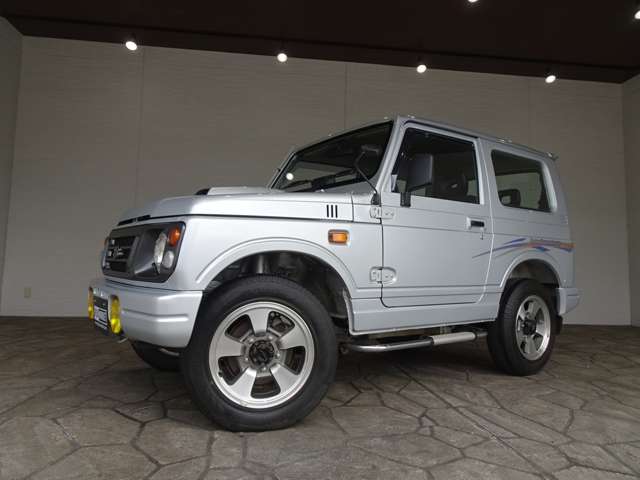 スズキ ジムニー ６６０ ランドベンチャー ４ＷＤ H8年 (関東) 99
