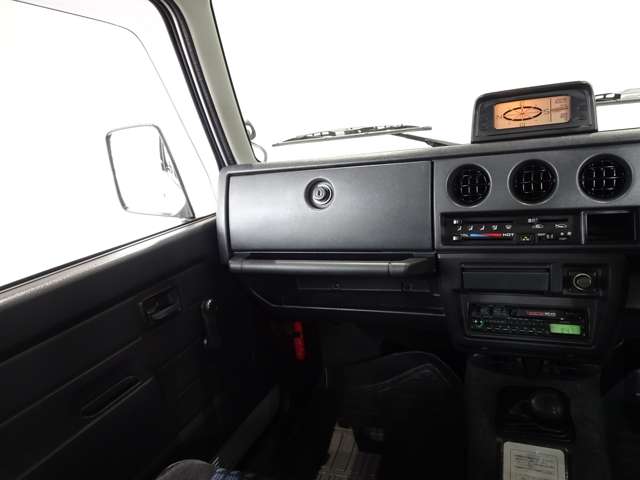 スズキ ジムニー ６６０ ランドベンチャー ４ＷＤ H8年 (関東) 99