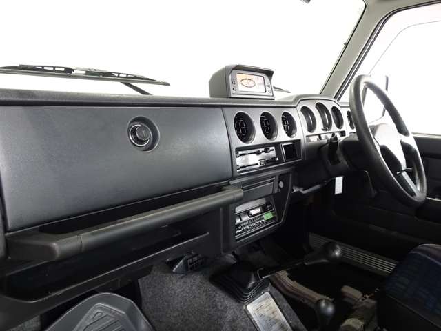 スズキ ジムニー ６６０ ランドベンチャー ４ＷＤ H8年 (関東) 99