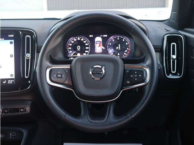 ボルボ ＸＣ４０ Ｂ４ ＡＷＤ インスクリプション ４ＷＤ R3年 (東海) 99