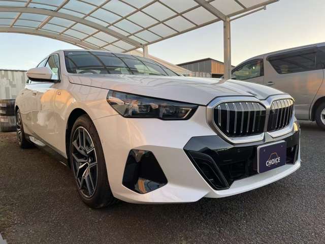ＢＭＷ ５シリーズ ５２３ｉ　Ｍスポーツ R6年 (関東) 99
