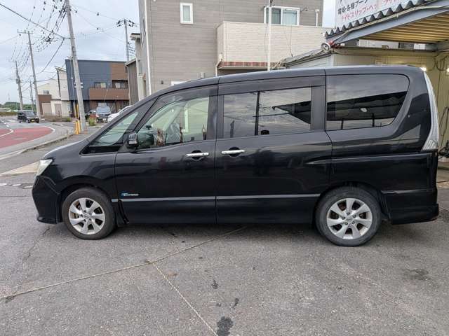 日産 セレナ ２．０ ハイウェイスター Ｓ－ＨＹＢＲＩＤ Ｖセレクション H25年 (関東) 99