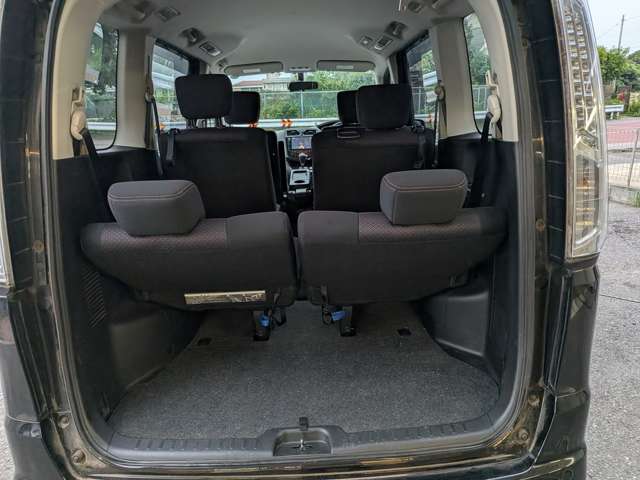 日産 セレナ ２．０ ハイウェイスター Ｓ－ＨＹＢＲＩＤ Ｖセレクション H25年 (関東) 99