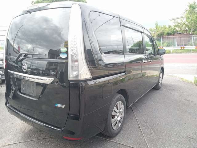 日産 セレナ ２．０ ２０Ｘ Ｓ－ＨＹＢＲＩＤ H25年 (関東) 99