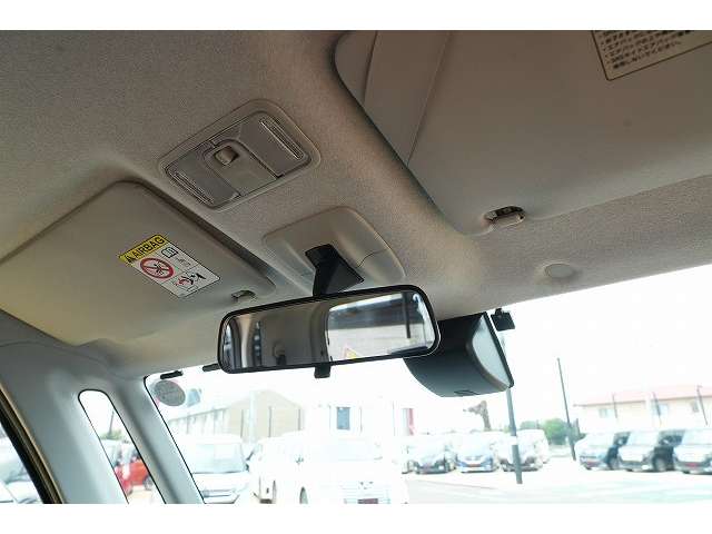 トヨタ タンク １．０ カスタム Ｇ－Ｔ H30年 (関東) 99