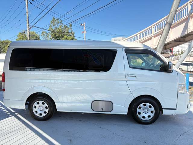 トヨタ ハイエースバン レクビィ R4年 () 99