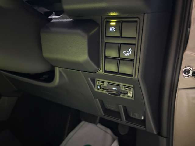 トヨタ ランドクルーザー ２．７ ＶＸ ４ＷＤ R8年 () 99