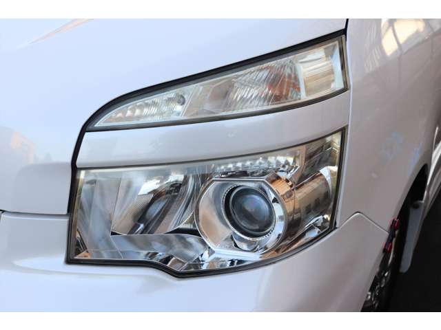 トヨタ ヴォクシー ２．０ ＺＳ 煌ＩＩ H24年 (東北) 99